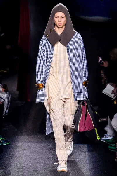 Look 36